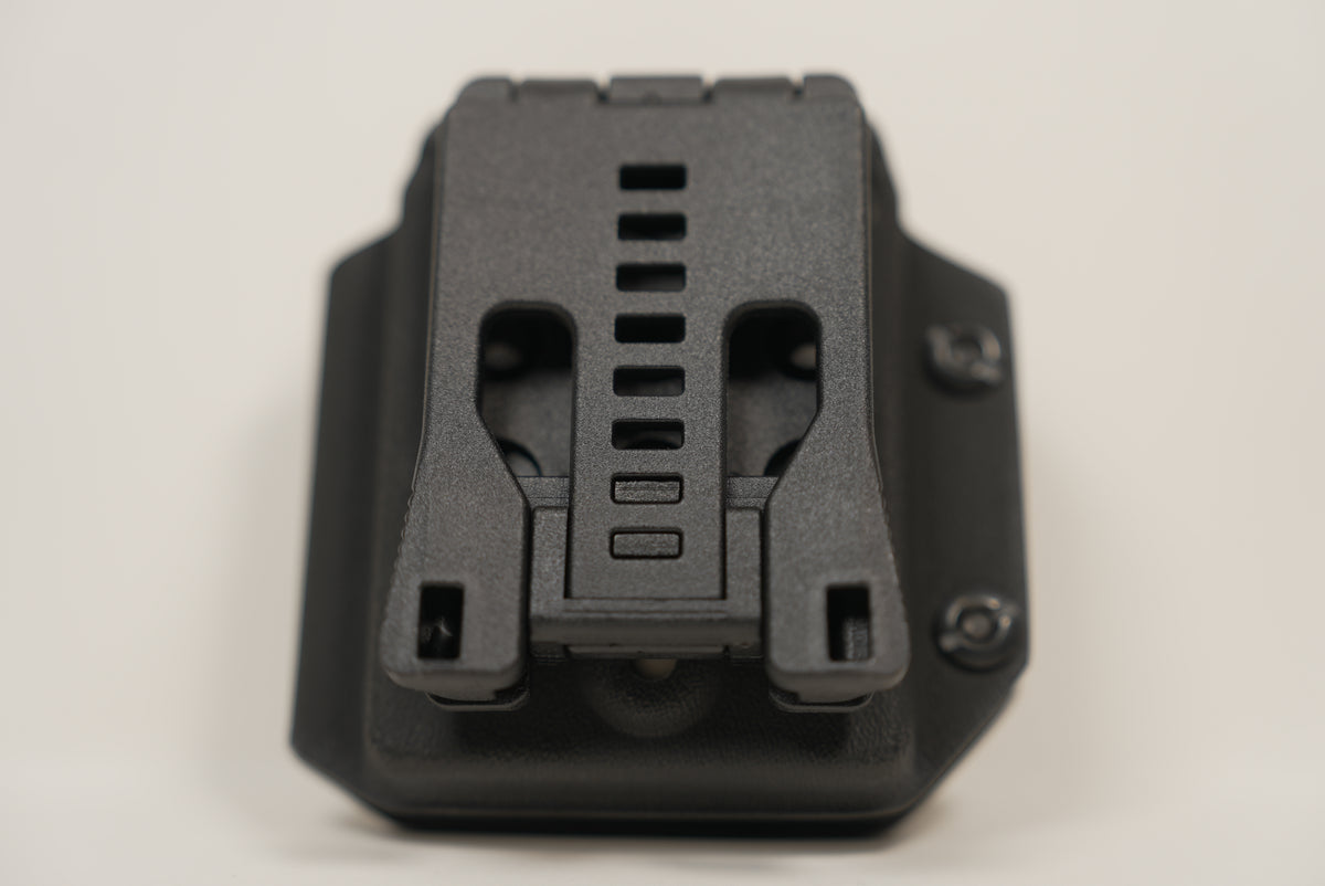 FUNDA RIGIDA PARA CARGADORES 5.56
