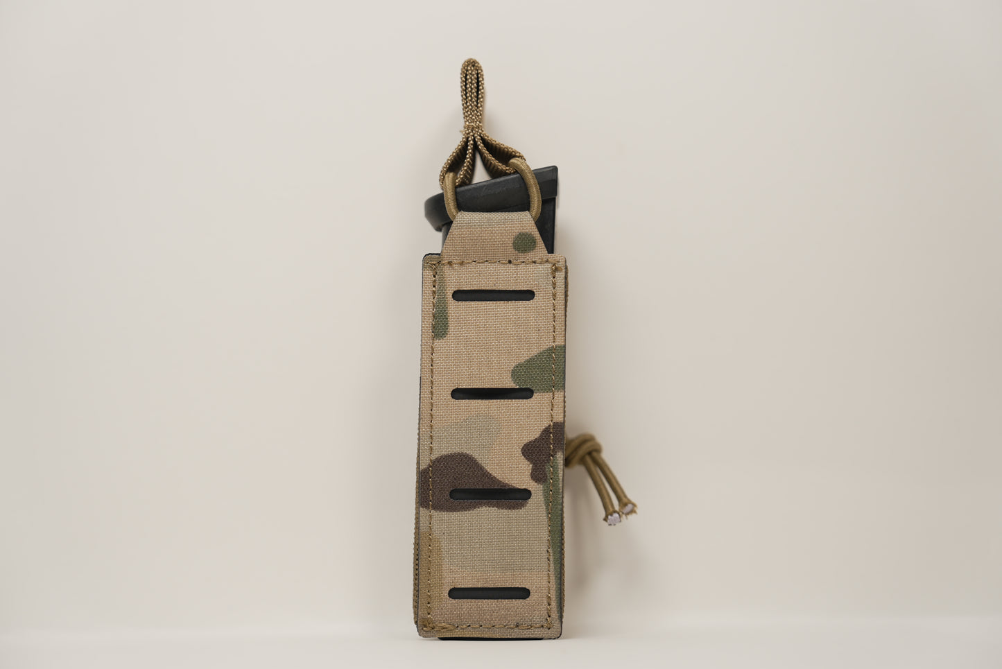 FUNDA PARA CARGADOR DE CORTA